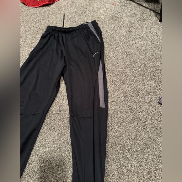 Nike athletic sweatpants - Picture 2 of 4